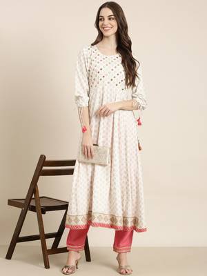 women's ankle length round neck white geometric anarkali kurta 1