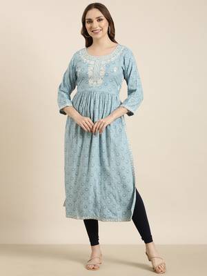 women's calf length round neck blue floral straight kurta 2