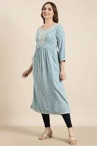 women's calf length round neck blue floral straight kurta