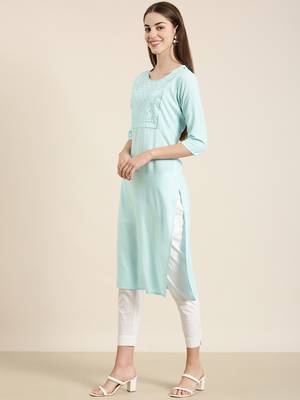 women's calf length round neck blue solid straight kurta 4