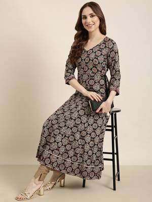 women's calf length v-neck black ethnic motifs anarkali kurta 1