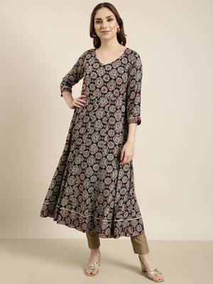 women's calf length v-neck black ethnic motifs anarkali kurta 2