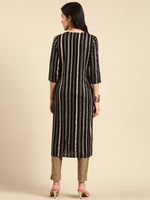 women's calf length scoop neck black striped straight kurta 5