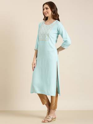 women's calf length round neck blue solid straight kurta 3