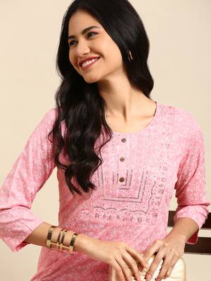 Showoff women's calf length round neck pink woven design straight kurta 1