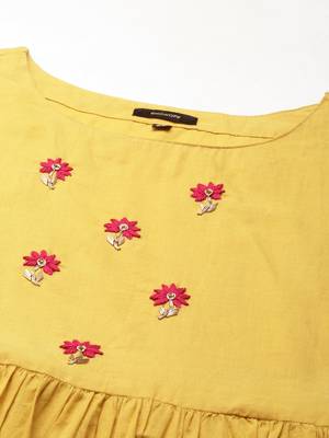 women's ankle length round neck mustard solid anarkali kurta 3