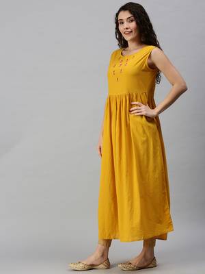Showoff women's calf length round neck yellow bandhani anarkali kurta 3