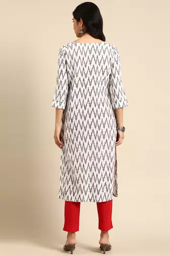 Showoff women's calf length round neck white chevron straight kurta