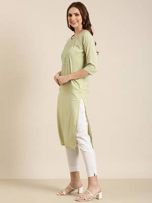 women's calf length round neck sea green solid straight kurta 3