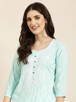 women's knee length round neck sea green floral straight kurta 1