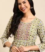 women's knee length round neck grey geometric anarkali kurta