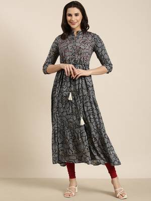 women's calf length mandarin collar navy blue bandhani anarkali kurta 5