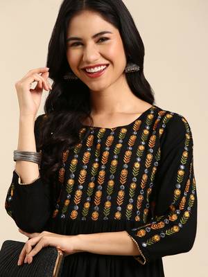 women's knee length round neck black solid anarkali kurta 1