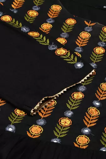 women's knee length round neck black solid anarkali kurta