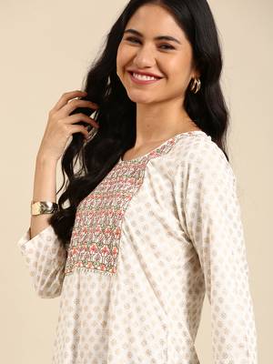 women's calf length round neck off white geometric straight kurta 1