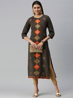 women's calf length round neck black ethnic motifs straight kurta 1