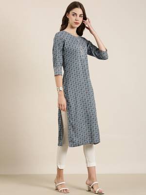 women's calf length round neck navy blue bandhani straight kurta 4