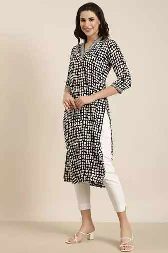women's calf length v-neck black geometric straight kurta