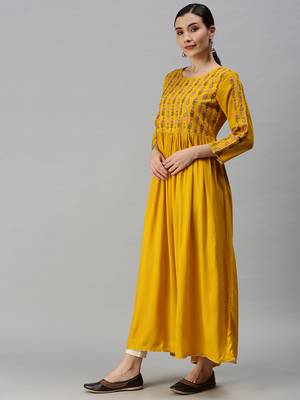 women's ankle length round neck yellow floral anarkali kurta 3