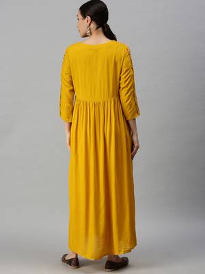 women's ankle length round neck yellow floral anarkali kurta 4