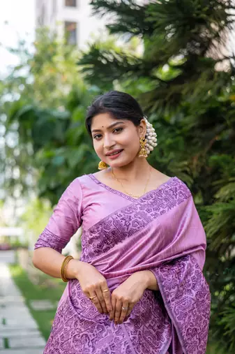 Violet Handloom silk blend Blend Weaving Saree Festive Wear