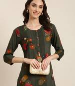 women's calf length round neck green floral straight kurta