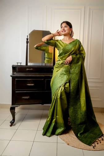 Mehendi Handloom Silk Blend Weaving Saree Festive Wear