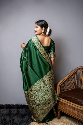Green Handloom silk blend Blend Weaving Saree Festive Wear 2