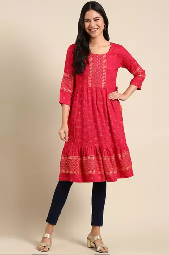 Showoff women's calf length round neck pink geometric straight kurta