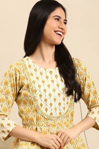 women's ankle length round neck cream floral anarkali kurta