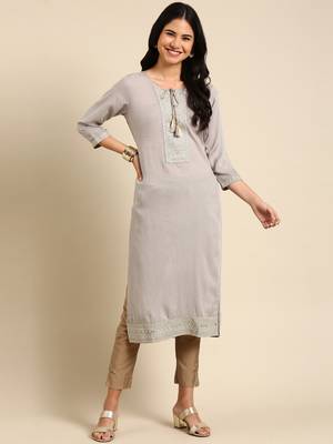 women's calf length round neck grey solid straight kurta 4