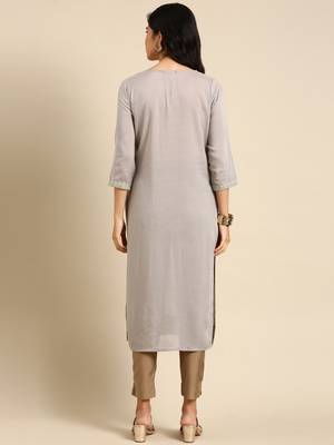 women's calf length round neck grey solid straight kurta 5