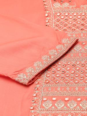 Showoff women's calf length round neck peach solid straight kurta 3