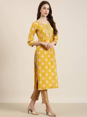 Showoff women's calf length round neck mustard ethnic motifs straight kurta 4