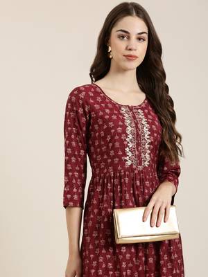 women's ankle length round neck maroon floral a-line kurta 1
