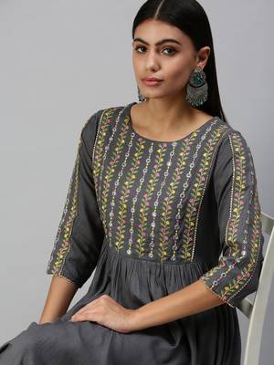 women's ankle length round neck grey floral anarkali kurta 1