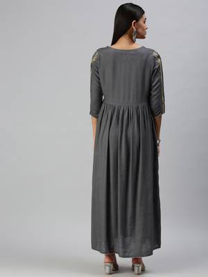women's ankle length round neck grey floral anarkali kurta 3