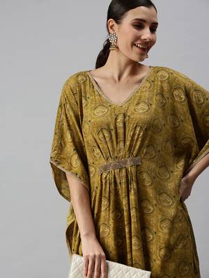 Showoff women's calf length v-neck green ethnic motifs kaftan kurta 1