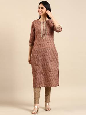 women's calf length round neck brown paisley straight kurta 4