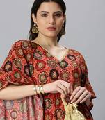 Showoff women's calf length v-neck coral quirky kaftan kurta