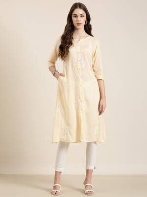 women's calf length round neck peach floral a-line kurta 2
