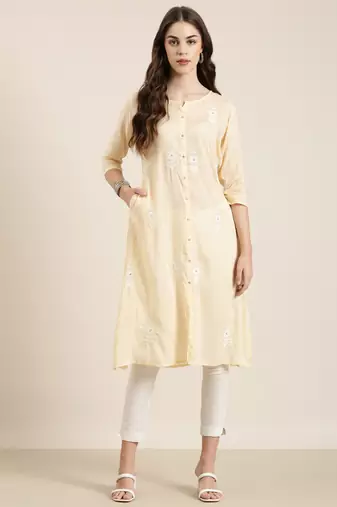 women's calf length round neck peach floral a-line kurta
