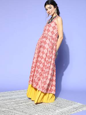 women pink cotton geometric printed a-line kurta 3