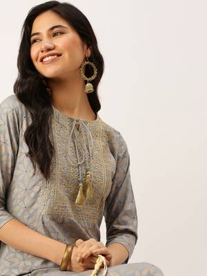 women's calf length round neck blue floral straight kurta 1