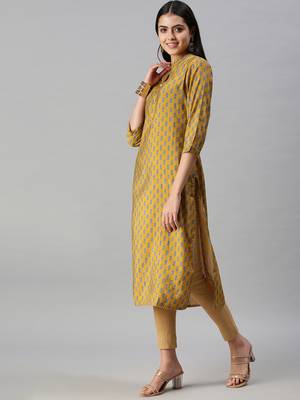 women's calf length mandarin collar mustard floral straight kurta 2