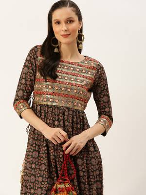 women's calf length round neck green embellished a-line kurta 1