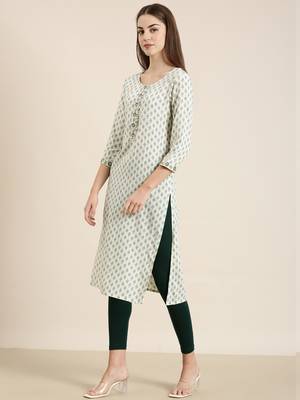 Showoff women's calf length round neck off white paisley straight kurta 4