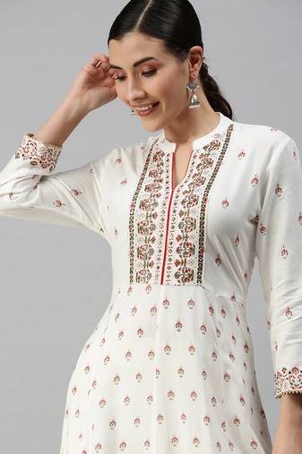 Showoff women's ankle length v-neck white floral anarkali kurta