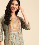women's calf length round neck multi floral straight kurta