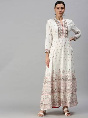 Showoff women's ankle length v-neck white floral anarkali kurta 2
